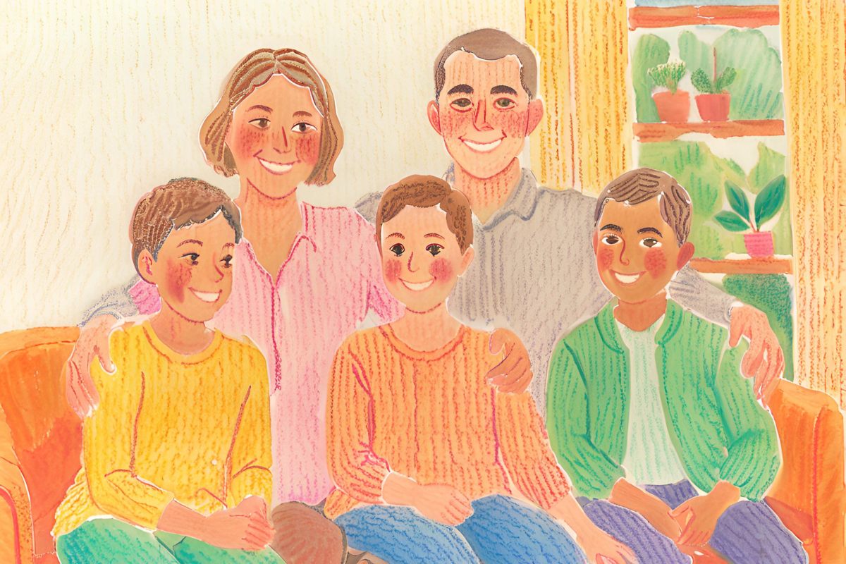 Una familia con tres hijos de edad parecida.